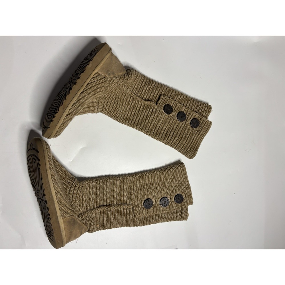 Ugg Womens 8 EU 39 Classic 5819 Cardy Ribbed Knit Button Tall Boots Boots Tan
